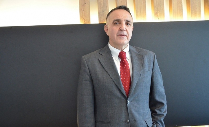  Genel Cerrahi Uzmanı Doç. Dr. Gürkan Avcı, Tiroid Kanseri