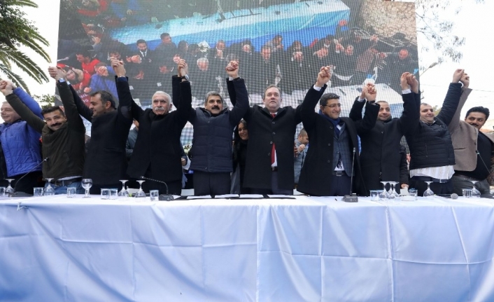 Buca Belediyesi Türkiye’de bir ilke imza atarak taşeron işçiyken Kanun