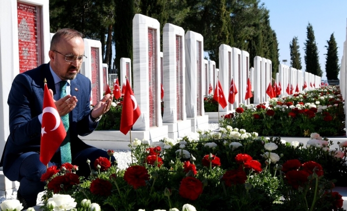  Ak Parti Grup Başkanvekili Bülent Turan, 30 Ağustos Zafer