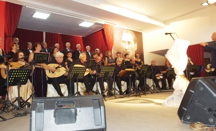 Körfez Gönül Dostları Musiki Derneği Türk Sanat Müziği Korosunun Konseri