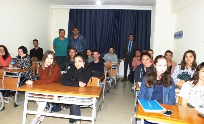 Üniversiteye Hazırlık Kursuna Katılanlar