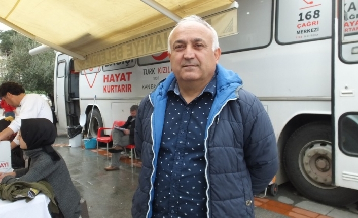 Burhaniye ilçesinde, Balıkesir Kızılay Kan Merkezi’nin iki hafta aralıklarla düzenlediği