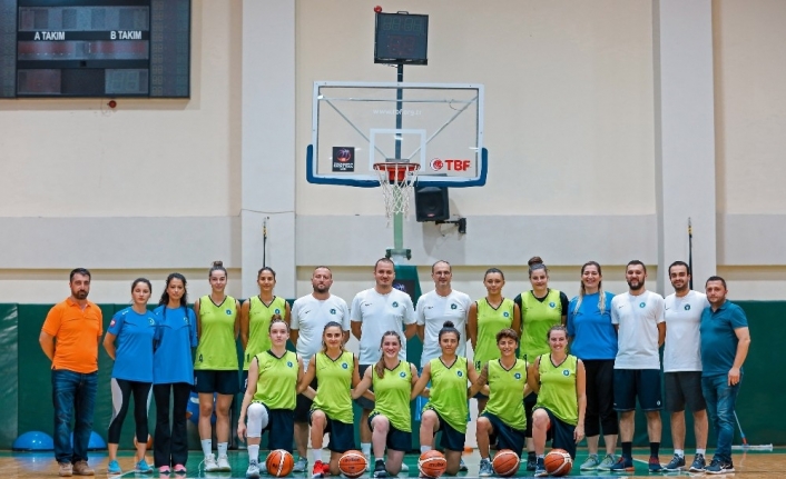 Türkiye Kadınlar Basketbol Ligi’nde Mücadele Eden Bursa Büyükşehir Belediyespor