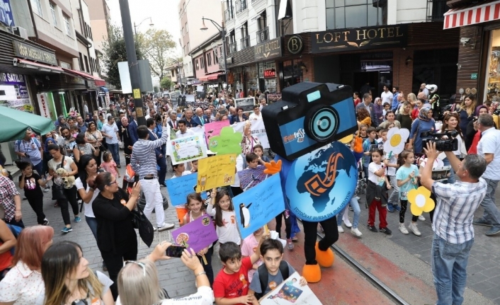  Büyükşehir Belediyesi, Bursa Kent Konseyi Ve Bursa Fotoğraf Sanatı