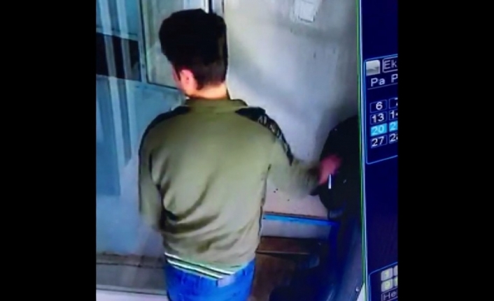  Ülkelerinde Açlıktan Binlerce Kişinin Ölme Sebebiyle Ekmek Parası Kazanmak