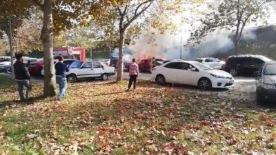 Bursa'da Piknik İçin Yakılan Mangal İki Aracı Kül Etti.