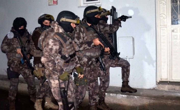  Bursa'da Pkk/kck'ya Yönelik Operasyonda 7 Kişi Gözaltına Alındı.
