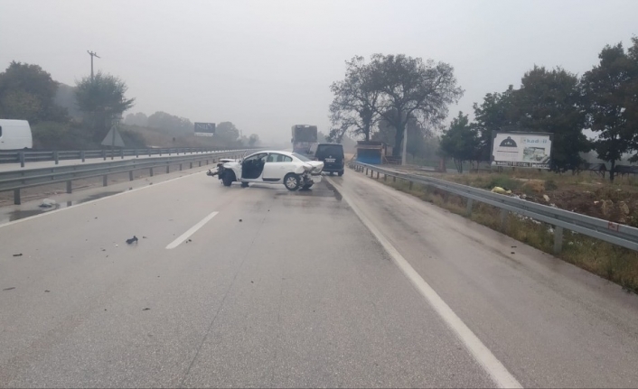 Yağan Yağmur Nedeniyle Kayganlaşan Bursa-ankara Kara Yolu Mezit 1 Bölgesi