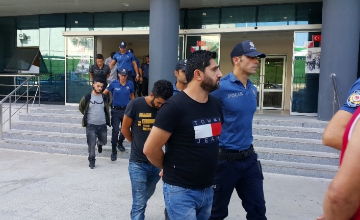  Bursa Narkotik Polisi Tarafından İstanbul Ve Bursa'da Şafak Vakti