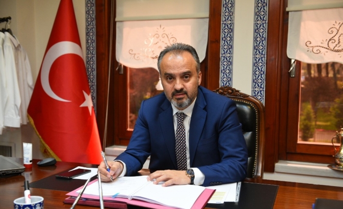 Bursa Büyükşehir Belediye Başkanı Alinur Aktaş, yeni döneme hızla başladı