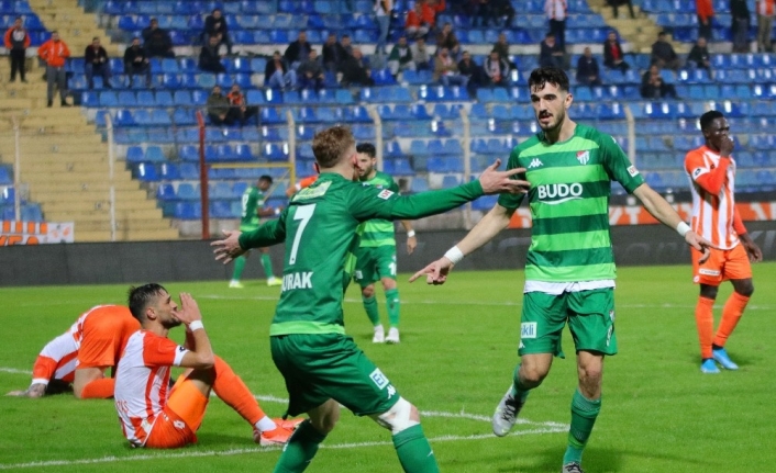  Bursaspor, Kritik Adanaspor Deplasmanından 3 Puanla Dönerek Çikişini Sürdürdü