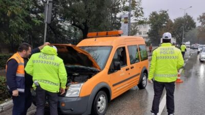  Çakar Lamba Kullanımına İlişkin Yasağın Genişlemesinin Ardından Bursa Polisi