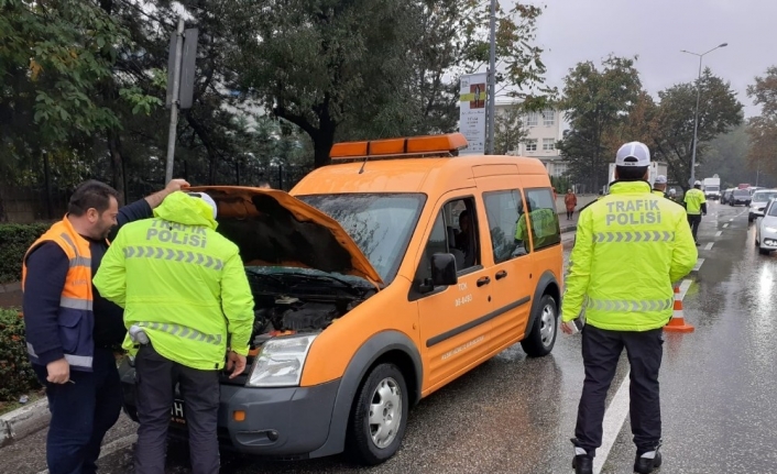  Çakar Lamba Kullanımına İlişkin Yasağın Genişlemesinin Ardından Bursa Polisi