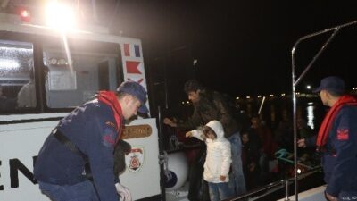  Çanakkale Açıklarında Sahil Güvenlik Yunanistan’ın Midilli Adasına Geçmek İsteyen