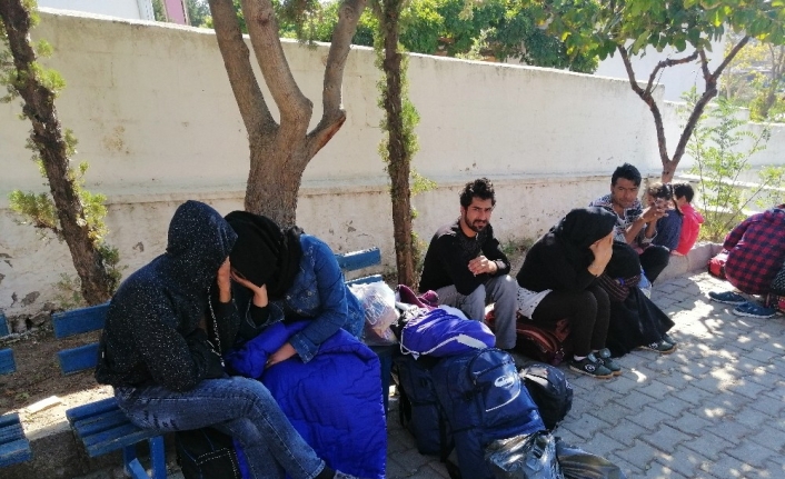  Çanakkale’nin Ayvacık İlçesinde Yasa Dışı Yollarla Yunanistan’ın Midilli Adası’na