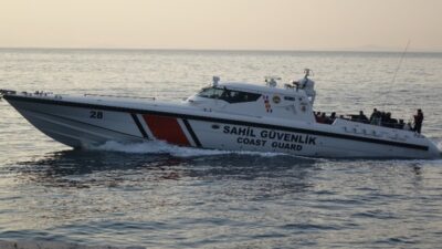  Çanakkale’nin Ayvacık İlçesinden Yunanistan’ın Midilli Adası’na Lastik Bot İle