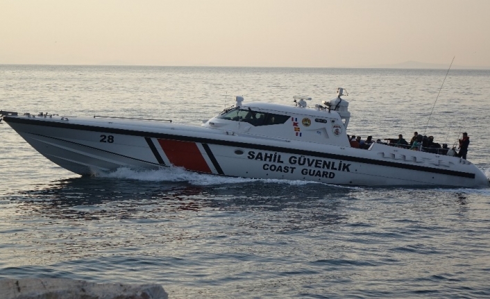  Çanakkale’nin Ayvacık İlçesinden Yunanistan’ın Midilli Adası’na Lastik Bot İle
