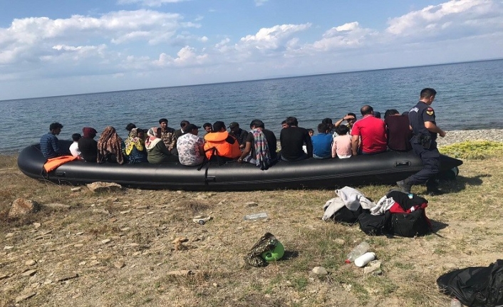  Çanakkale İl Jandarma Komutanlığınca Mülteci Kaçakçılığı İle Mücadele Kapsamında