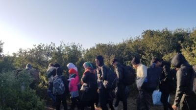  Çanakkale'nin Eceabat İlçesinde, Akşam Saatlerinden Sabah Saatlerine Kadar 1