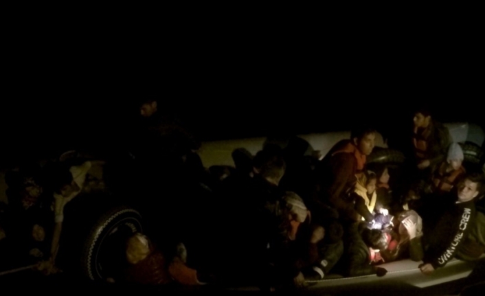  Çanakkale Açıklarında Yunanistan’ın Midilli (lesvos) Adasına Yasa Dışı Yollarla