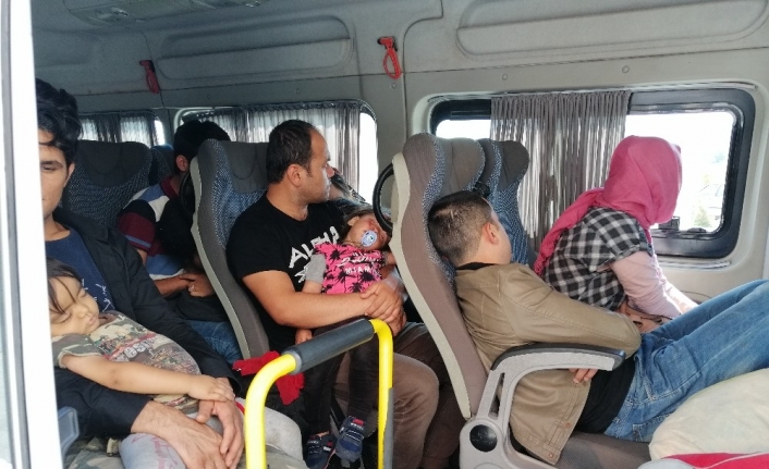  Çanakkale’nin Ayvacık İlçesinde Yasa Dışı Yollarla Yunanistan’ın Midilli Adası’na