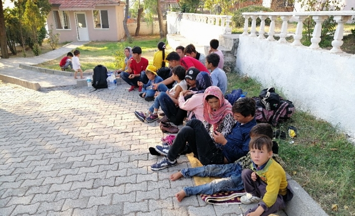 Çanakkale’nin Ayvacık İlçesine Bağlı Kösedere Köyü Sahilinde Yasa Dışı Yollarla