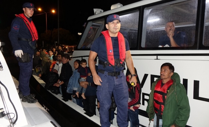  Lastik Botla Çanakkale’nin Ayvacık İlçesinden Yunanistan’ın Midilli  Adasına