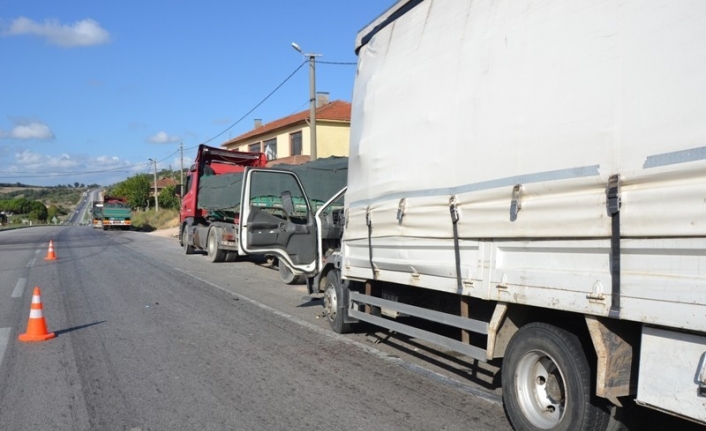  Çanakkale'nin Biga İlçesine Bağlı Sinekçi Köyünde Meydana Gelen Trafik