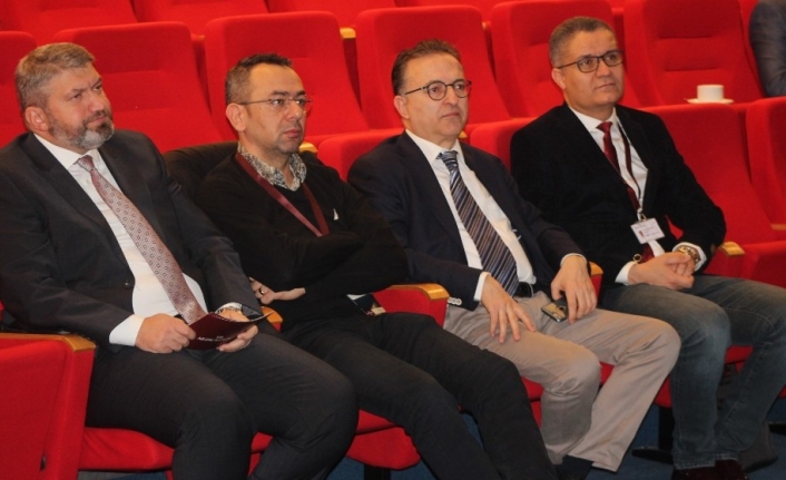 VM Medical Park Bursa Hastanesi Ortopedi Günleri’nde hekimler canlı omuz