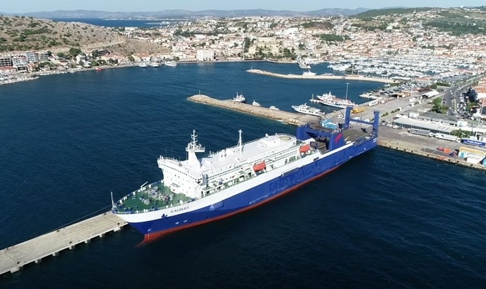  Çeşme İle Atina'nın Lavrion Arasını 7 Saate Düşüren Feribot