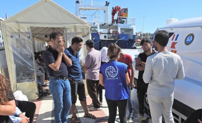  İzmir'in Çeşme İlçesinden Yunanistan'ın Sakız Adası'na Yasa Dışı Yollarla