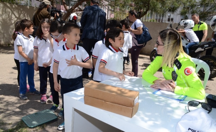 Balıkesir İl Emniyet Müdürlüğü, Trafik Şube Müdürlüğü tarafından ilkokul 1.ci
