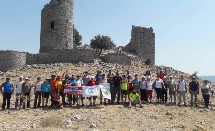  Zirve Dağcılık Selçuk Şubesi Üyeleri Efest Kapsamında Gerçekleşen Bisiklet