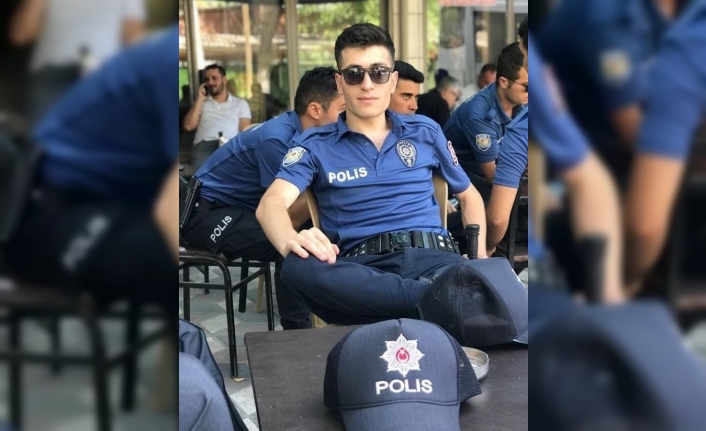 Çanakkale’nin Ayvacık İlçesinde Serinlemek İçin Girdiği Denizde Dalgalara Kapılan Çevik