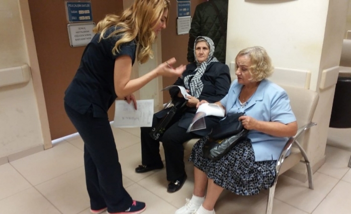  Erdek Neyyire Sıtkı Devlet Hastanesi’nde “dünya İnme Günü” Nedeniyle