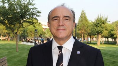  Ege Üniversitesi Tıp Fakültesi Hastanesi Başhekimi Prof. Dr. Tuncay