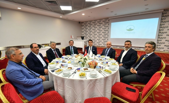 Osmangazi Belediye Başkanı Mustafa Dündar, İş Adamlarına Sosyal Belediyeciliği