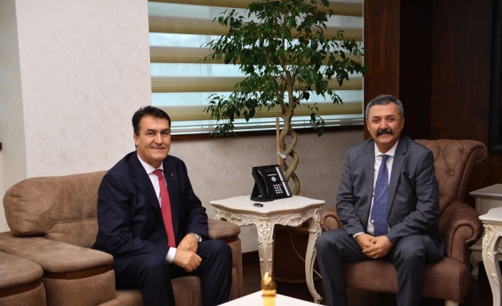  Osmangazi Belediye Başkanı Mustafa Dündar, Bursa’ya Atanan İl Emniyet