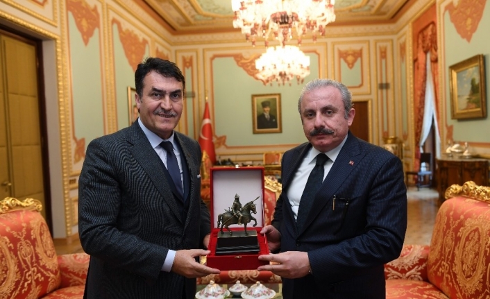 Osmangazi Belediye Başkanı Mustafa Dündar, Türkiye Büyük Millet Meclisi Başkanı