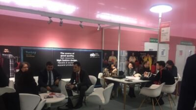 Türkiye’ye yıllık 18 milyar dolara yaklaşan döviz kazandıran Türk Hazırgiyim