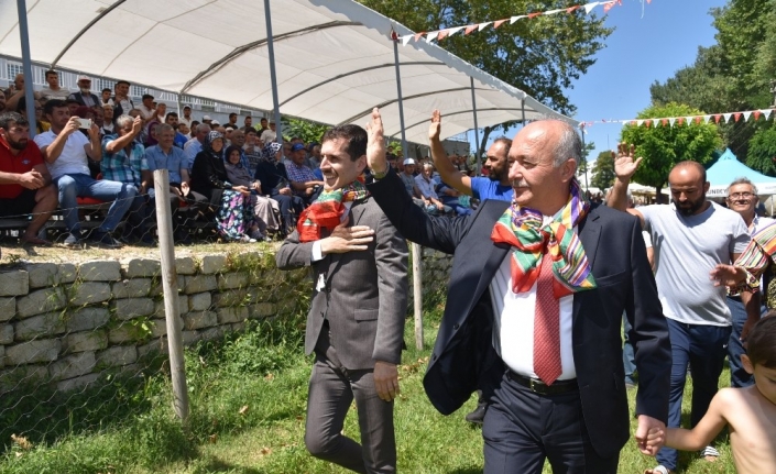 Dursunbey Er Meydanında Başpehlivan Orhan Okulu