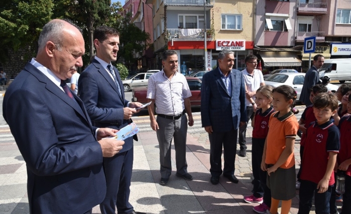  Dursunbey'de Yaya Geçidi Nöbeti
