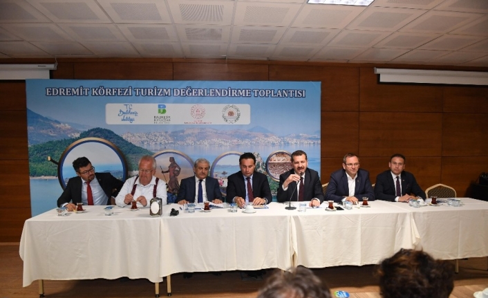 Balıkesir’in Ayvalık ilçesinde düzenlenen “Edremit Körfezi Turizm Değerlendirme ve Koordinasyon