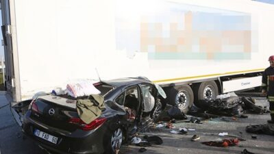 Edremit’te Cami İmami, Çorum’da Geçirdiği Trafik Kazasında Anne Ve Babası