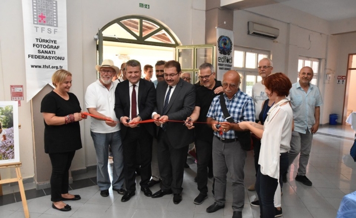 Balıkesir’in Edremit İlçesinde Edremit Fotoğraf Sanatı Derneği (edfodn Tarafından Düzenlenen