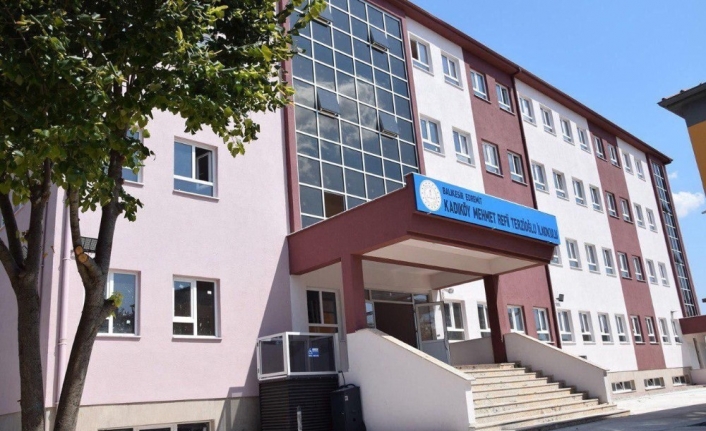 Balıkesir’in Edremit İlçesinde Eğitim Ve Öğretimin Kalitesinin Artırılması İçin Çalişmalar