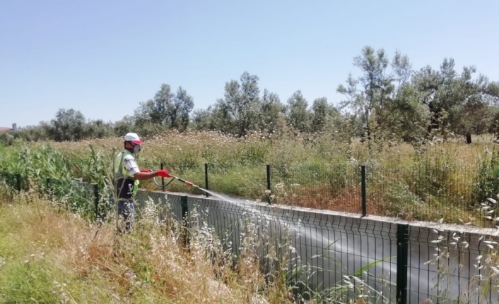 Balıkesir’in Edremit Belediyesi yaz ayları yaklaşırken karasinek ve sivrisinekler için