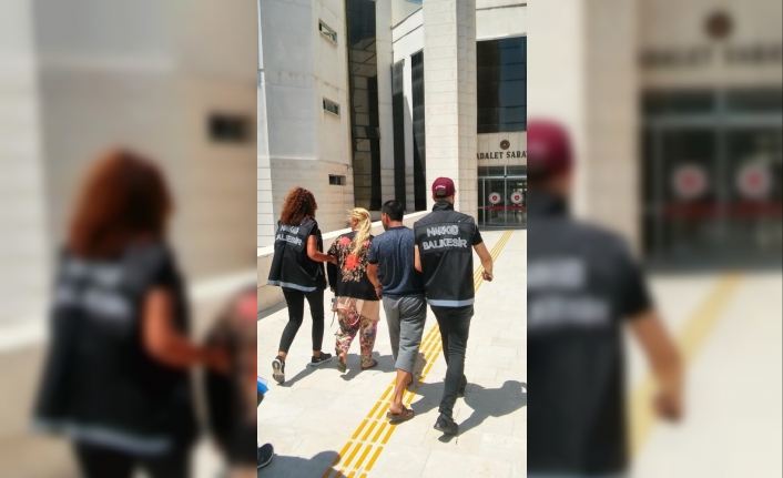 Balıkesir'in Edremit İlçesindeki Uyuşturucu Operasyonunda Gözaltına Alınan 2 Şüpheli Tutuklandı.