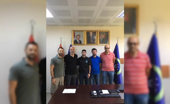  Bursa Büyükşehir Belediyespor Kulübü Voleybol Takımı Hüseyin Şahin’i Renklerine