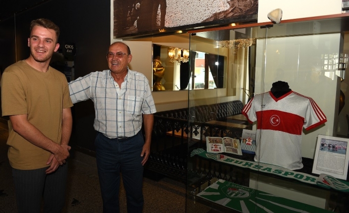  Ursaspor’un Efsane Kaptanı, Eski MillÎ Futbolcu Ali Sedat Özden’in